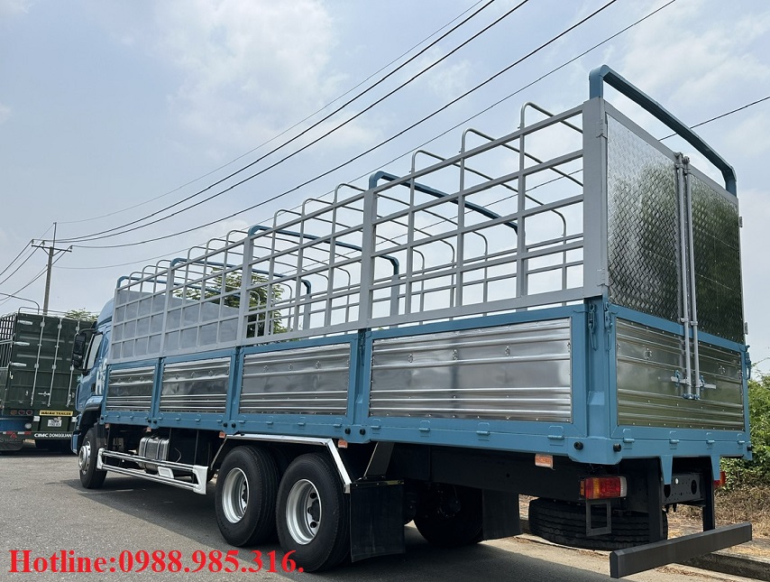 XE TẢI THÙNG CHENGLONG H5 6×4 270HP